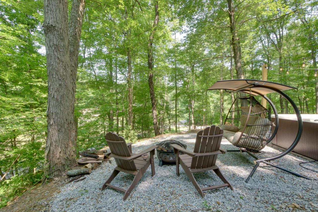 Tiny Home With Hot Tub By Mohican State Park! Loudonville Exterior photo
