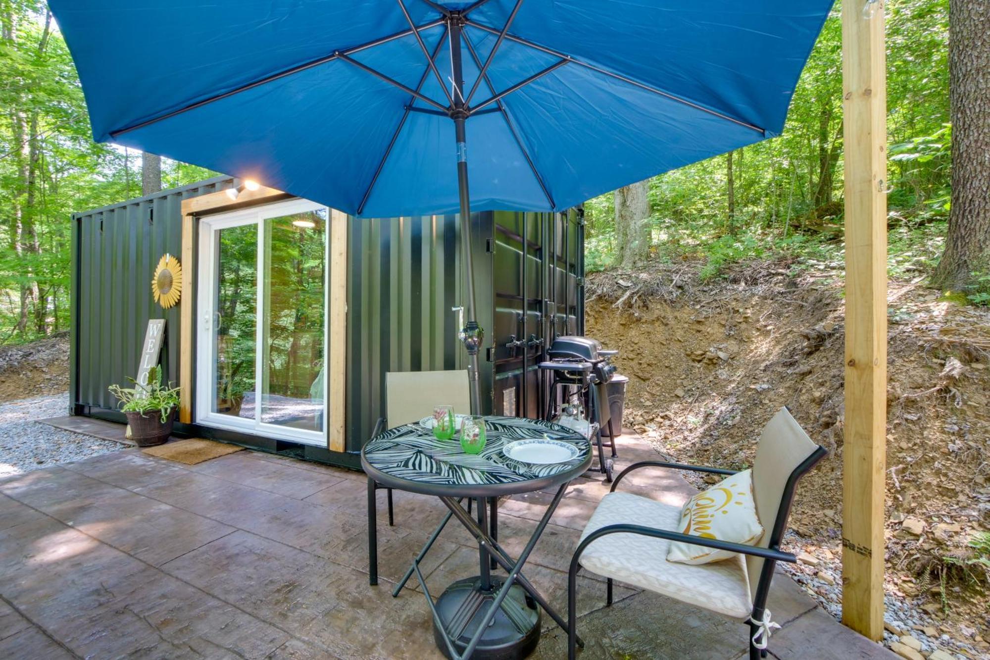 Tiny Home With Hot Tub By Mohican State Park! Loudonville Exterior photo